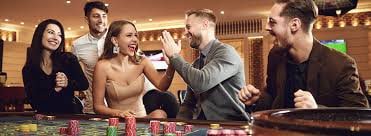 Mega Moolah blackjack table interface on mpo288 login showing bet placement and dealer action